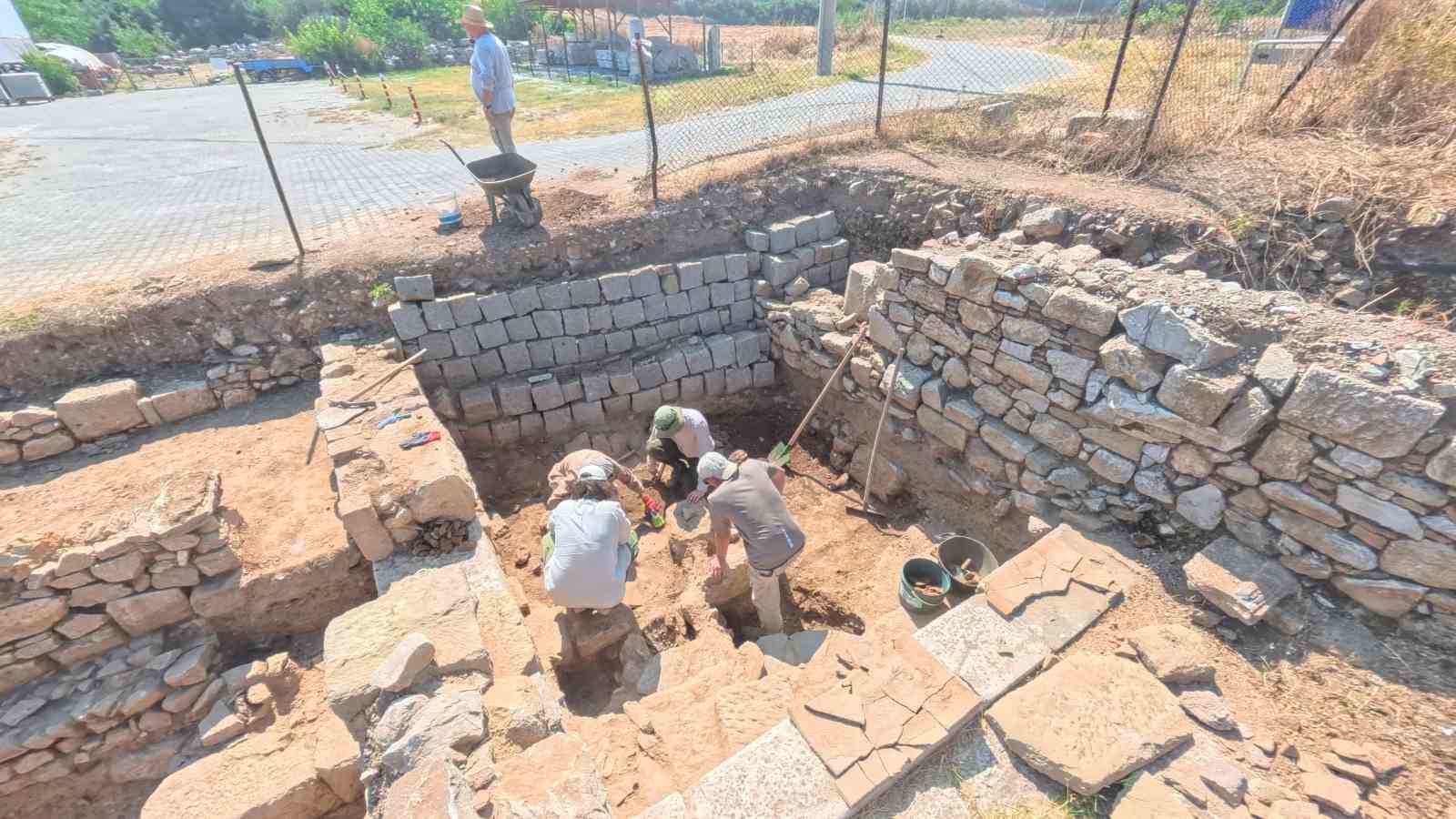 2 bin 700 yıllık Parion Antik Kenti’nde kazı çalışmaları başladı
