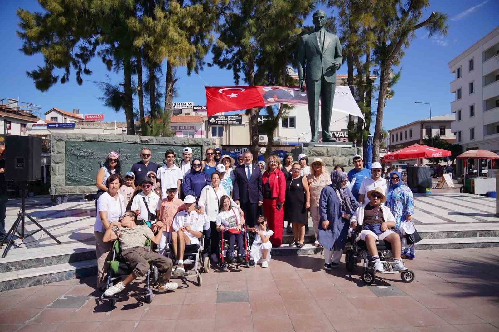 34. Ayvalık Engelliler Şenlikleri başladı
