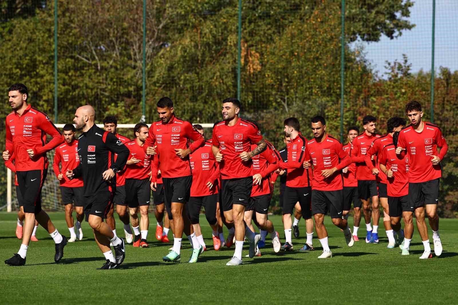 A Milli Futbol Takımı, İtalya maçının hazırlıklarını tamamladı
