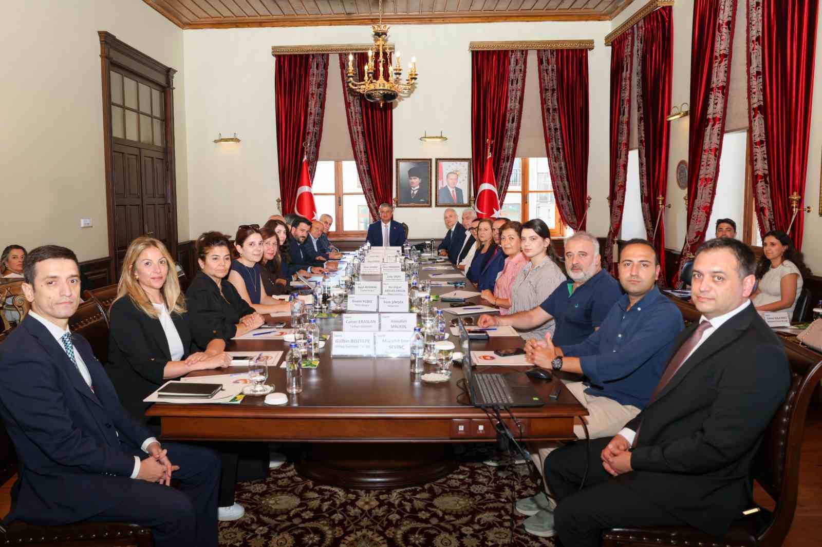 Adana Valisi Yavuz, Adana Lezzet Festivali’nin şehre önemli katkıları olacağını söyledi
