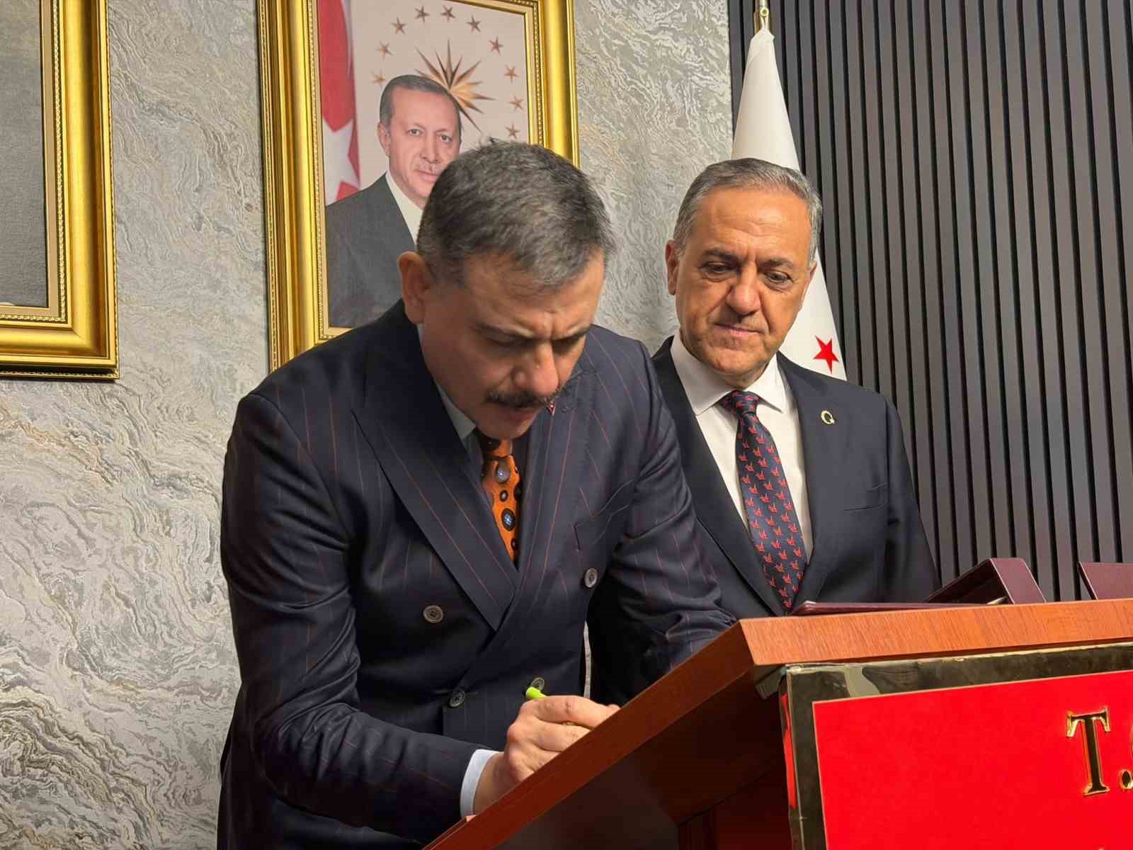 Bakan Çiftçi’den Yalova Valiliğine ziyaret
