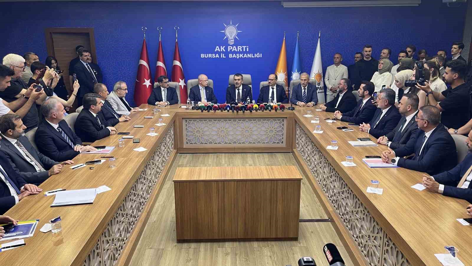 Bakan Tekin: "2002 yılından bugüne, Bursa’da öğretmen ve derslik sayısı 2,5 kat arttı"