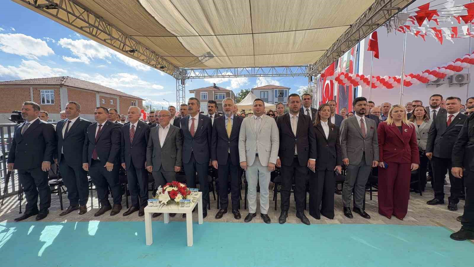 Bakan Tekin: "2024 TIMSS döngüsünde Türkiye birçok alanda Avrupa’nın ve OECD ülkelerinin arasında ilk 5 içerisinde yer aldı"
