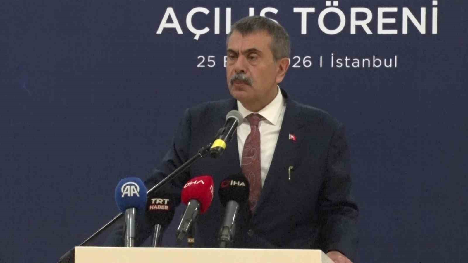 Bakan Tekin: "Bu ülkedeki eğitim kurumları ve öğretmenler dünyadaki muadillerin hepsiyle rekabet edebilecek durumda"
