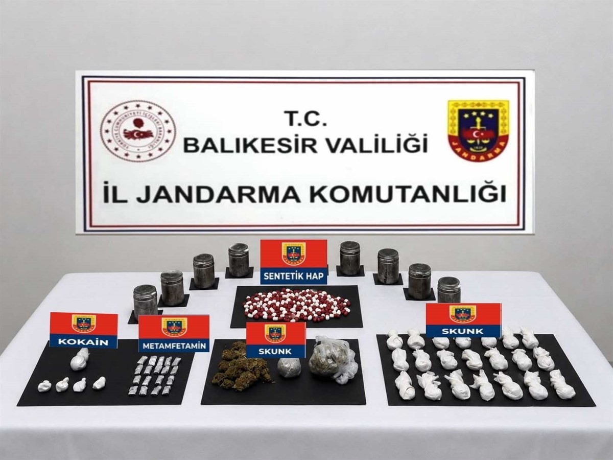 Balıkesir’de 13 ilçede uyuşturucu operasyonu; 46 şüpheliye gözaltı
