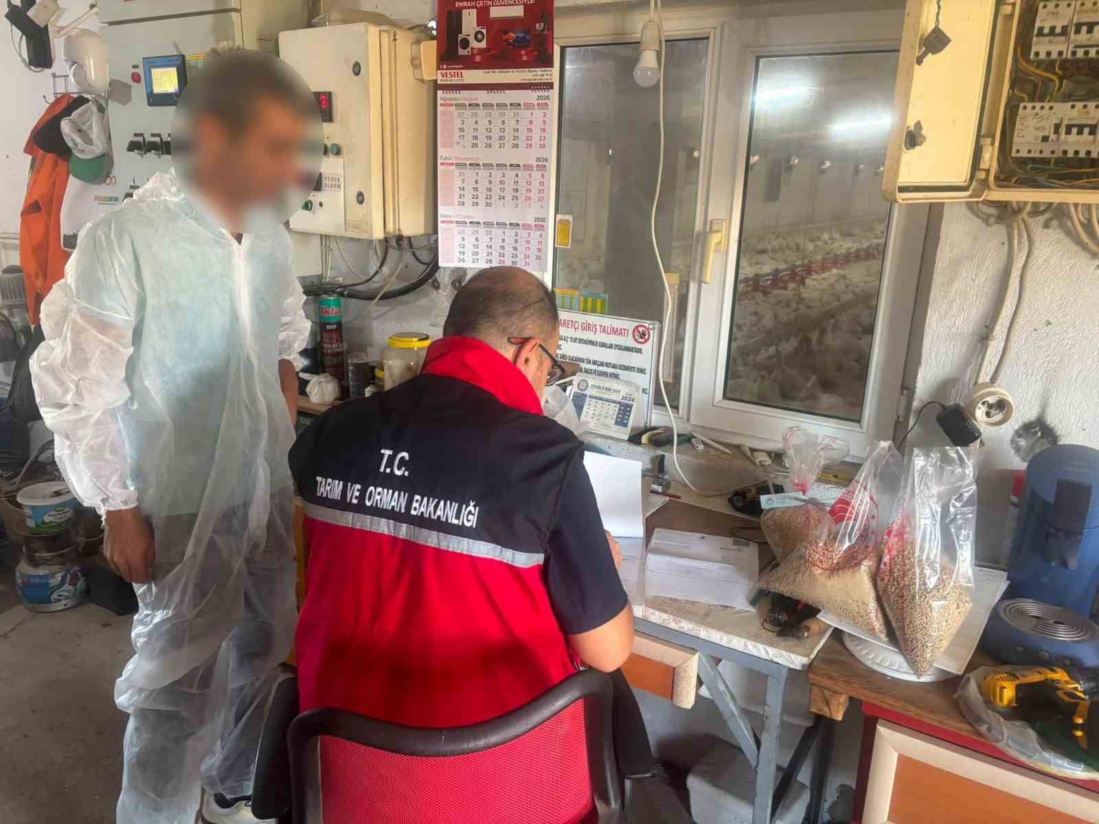 Balıkesir’de yem fabrikaları ve kanatlı işletmeleri denetlendi
