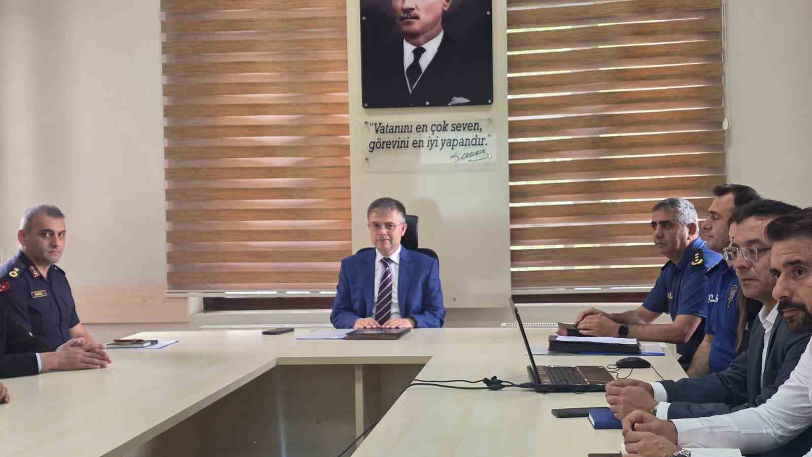 Bandırma’da yeni sezon öncesi spor güvenlik kurulu toplandı

