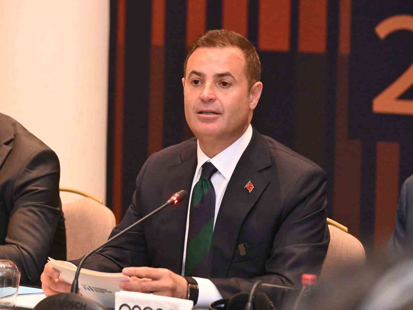 Başkan Ahmet Akın, EMA Forumu’nda konuştu
