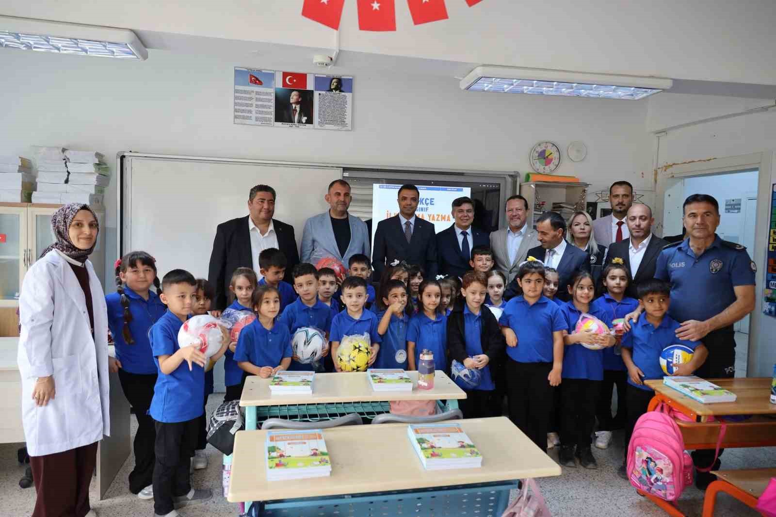 Başkan Durgut, öğrencilerle bir araya geldi
