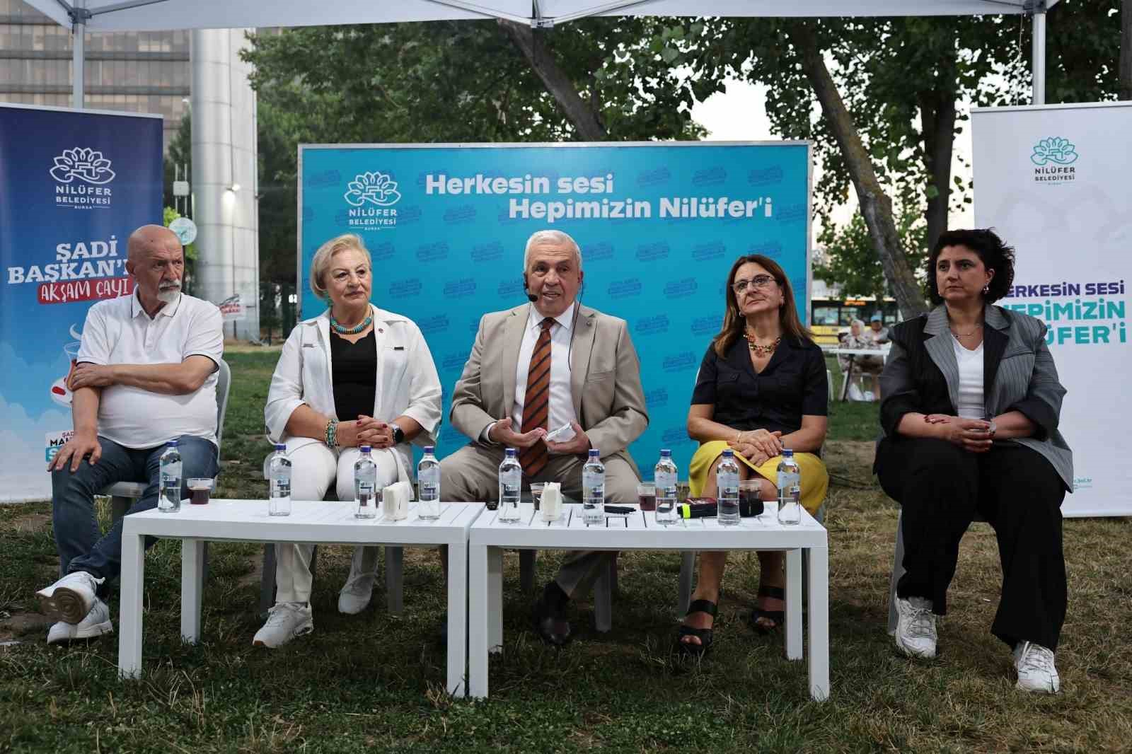 Başkan Şadi Özdemir, İhsaniyeliler ile buluştu
