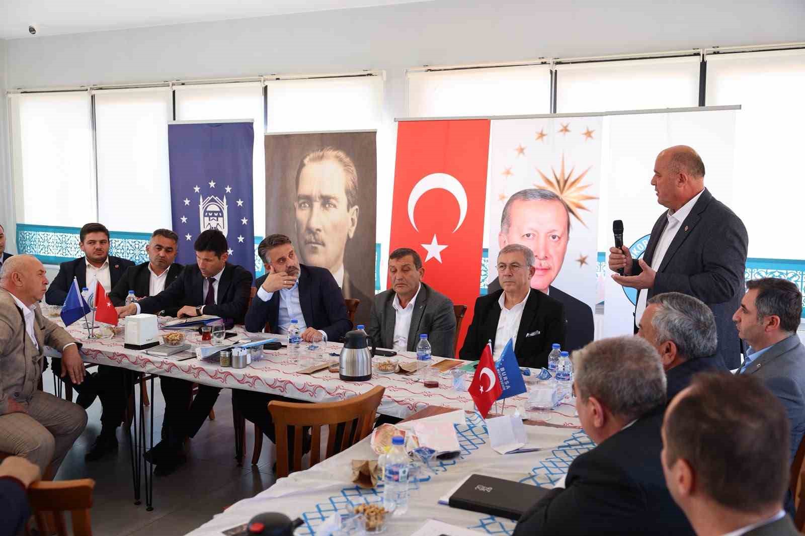 Başkan Vekili Biba, Büyükorhan’da muhtarları dinledi
