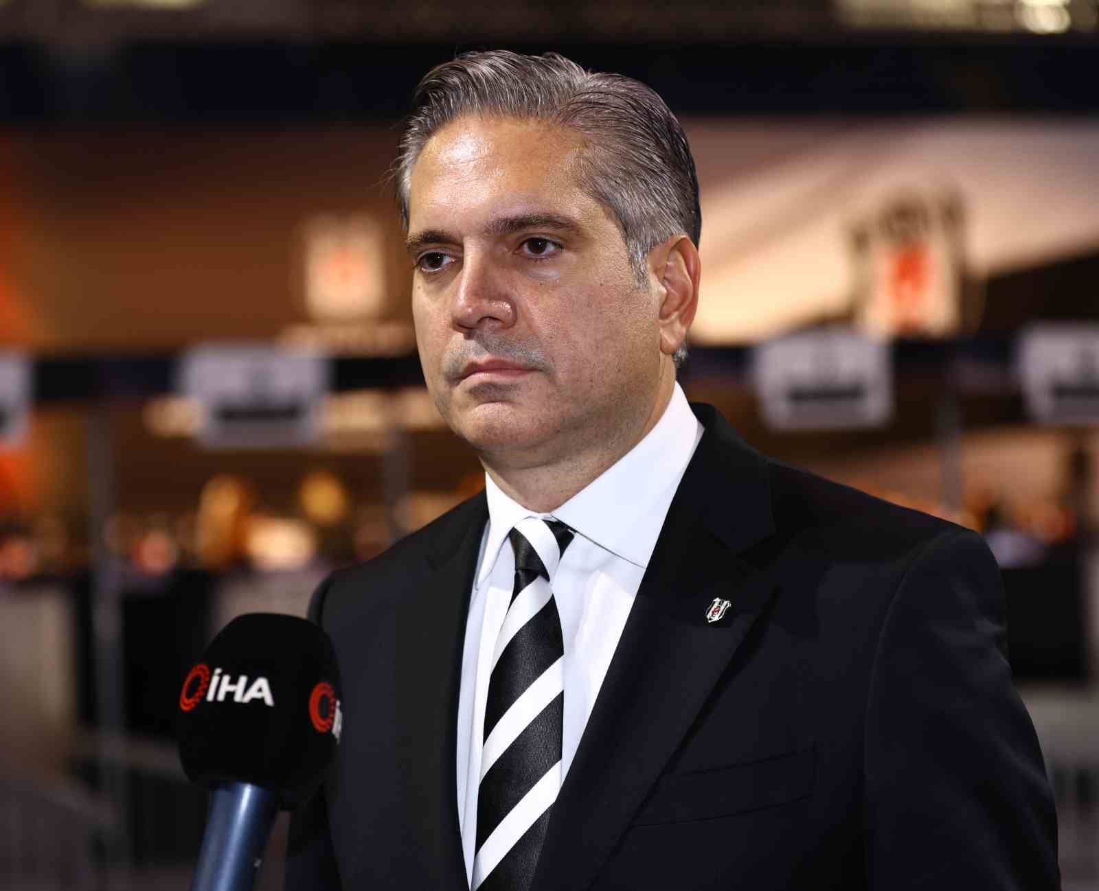 Beşiktaş Yönetim Kurulu Üyesi Orhan Özalp: "Camiamızı mutlu edecek sonuçları almak için gayretliyiz"
