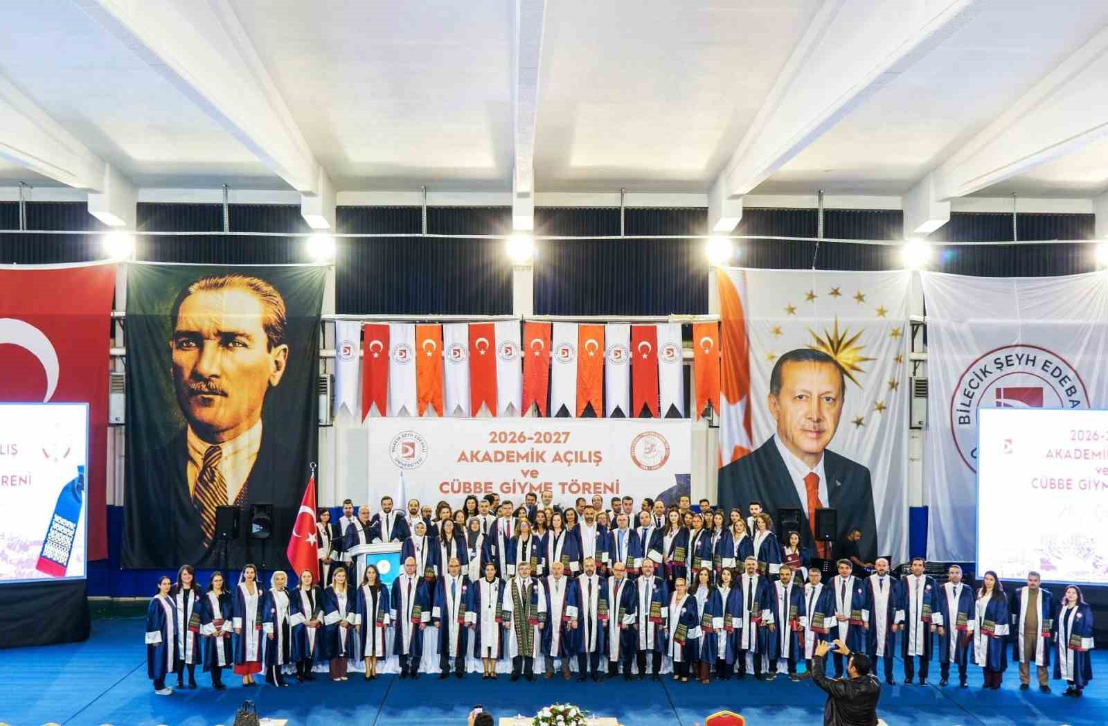 Bilecik’te Cübbe Giyme Töreni büyük coşkuyla gerçekleştirildi
