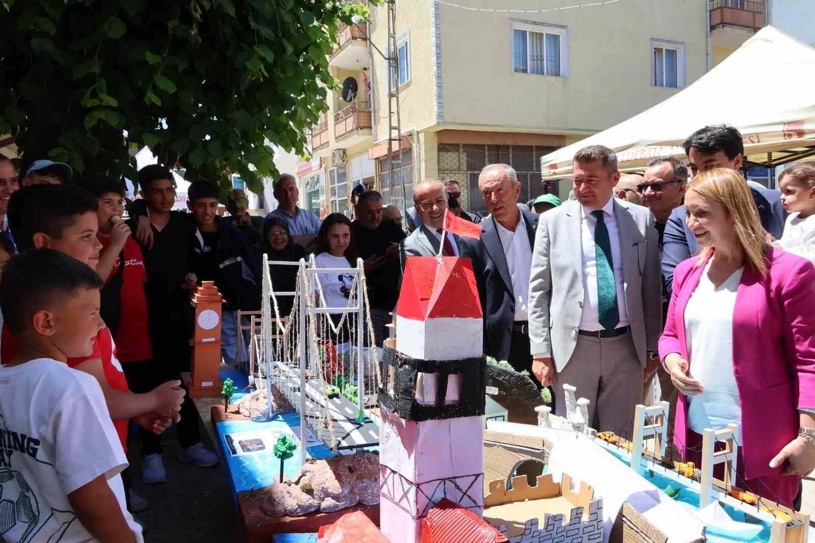 Bilecik’te  Geleneksel Yıl Sonu Eğitim Şenliği ve Eğitim Spor Festivali
