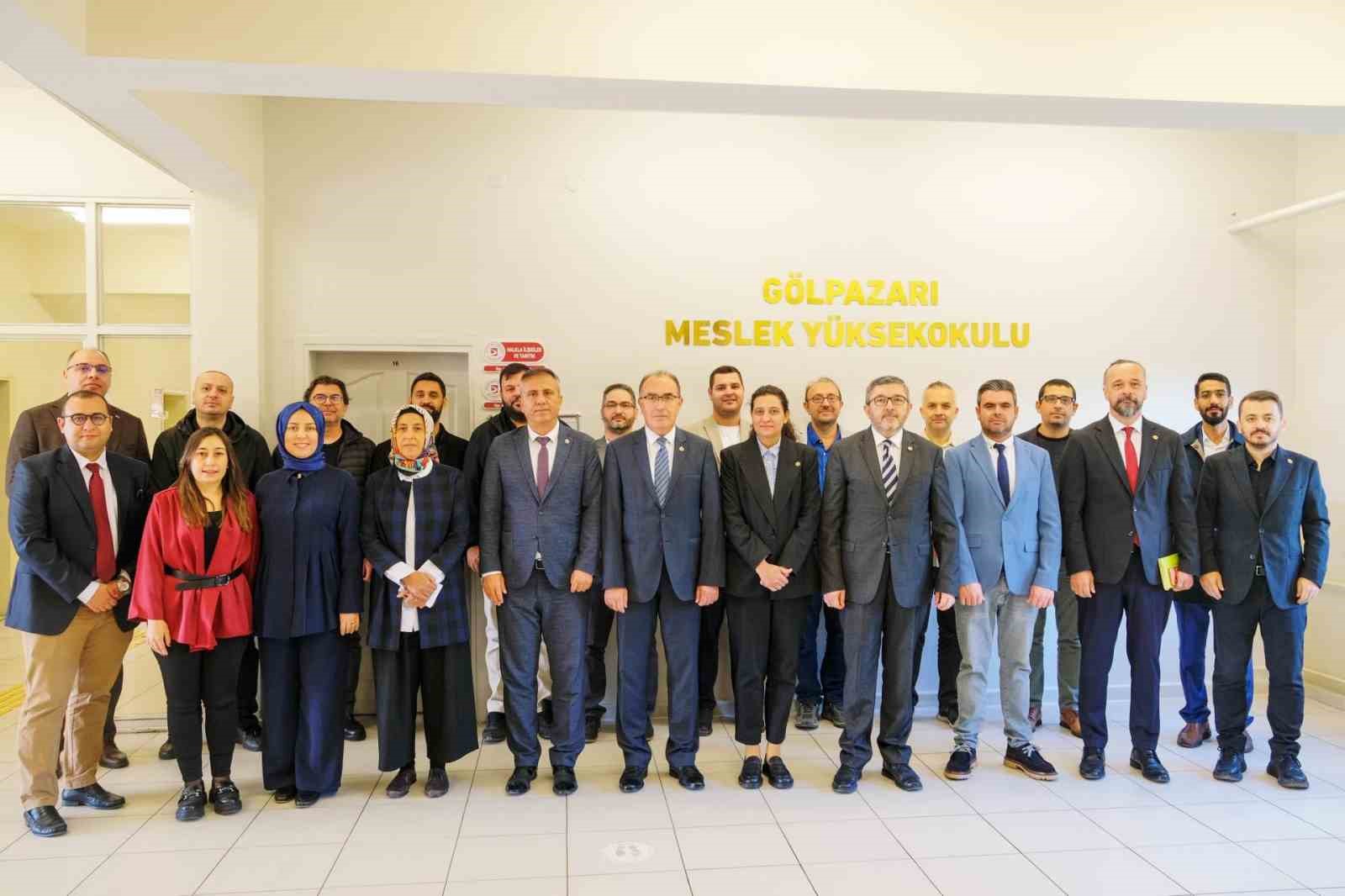 BŞEÜ’de mesleki eğitimde yapay zekâ gündemi
