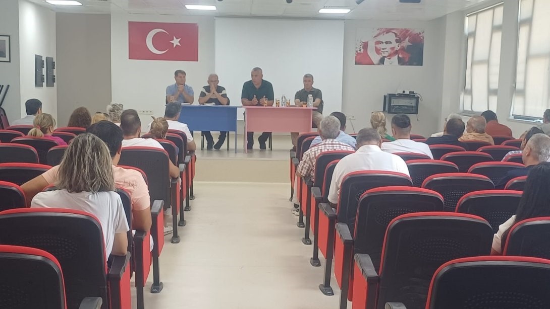 Burhaniye’de İlçe Eğitim Kurulu Müdürleri Kurulu Toplantısı yapıldı
