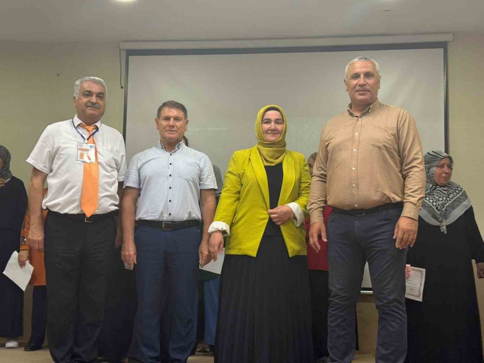 Burhaniye’de Okuma Yazma Töreni düzenlendi

