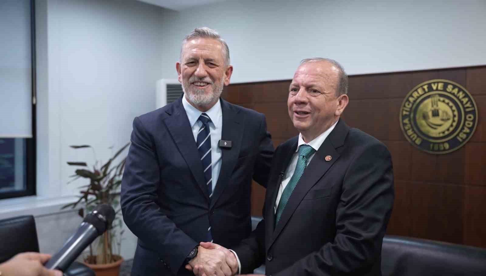 Burkay’dan yeni başkan Matlı’ya tebrik: "Allah yar ve yardımcısı olsun"
