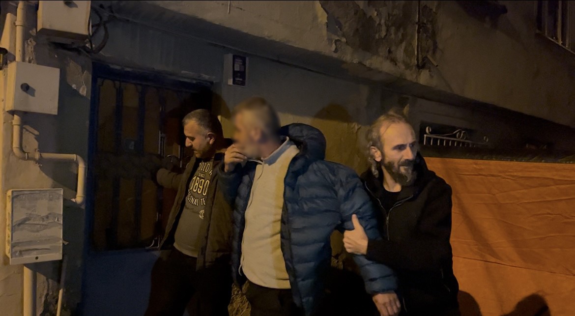 Bursa’da aynı şahıs 10’uncu kez cama çıktı: İtfaiyeye tatbikat, polise mesai yaptırdı
