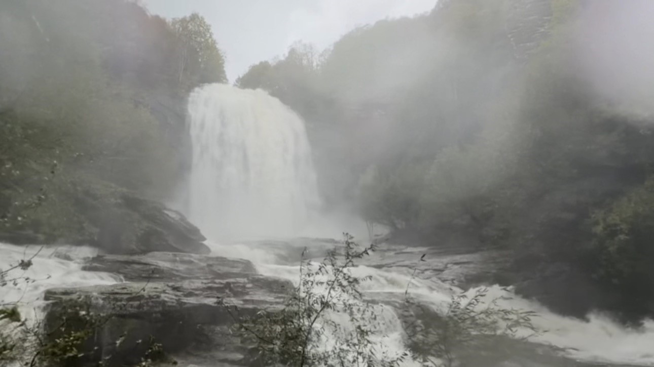 Bursa’da sağanak yağışın ardından Suuçtu Şelalesi coştu, Niagara’yı aratmadı
