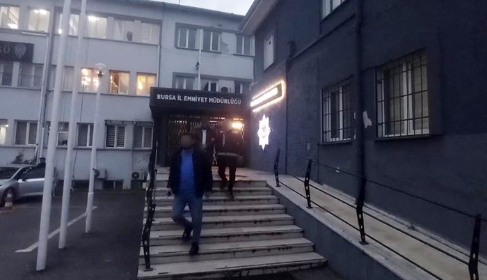 Bursa’da savunma sanayii maskesiyle dolandırıcılık operasyonu: 1 tutuklama
