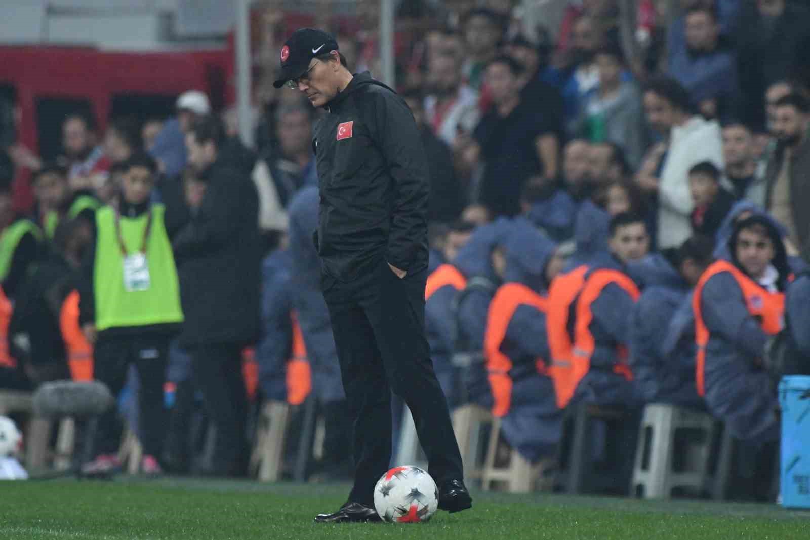 Bursa’da TFF ve Montella’ya tepki
