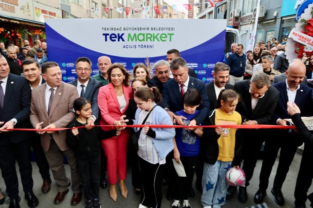 Büyükşehir’den Çorlu’ya iki TEK Market birden
