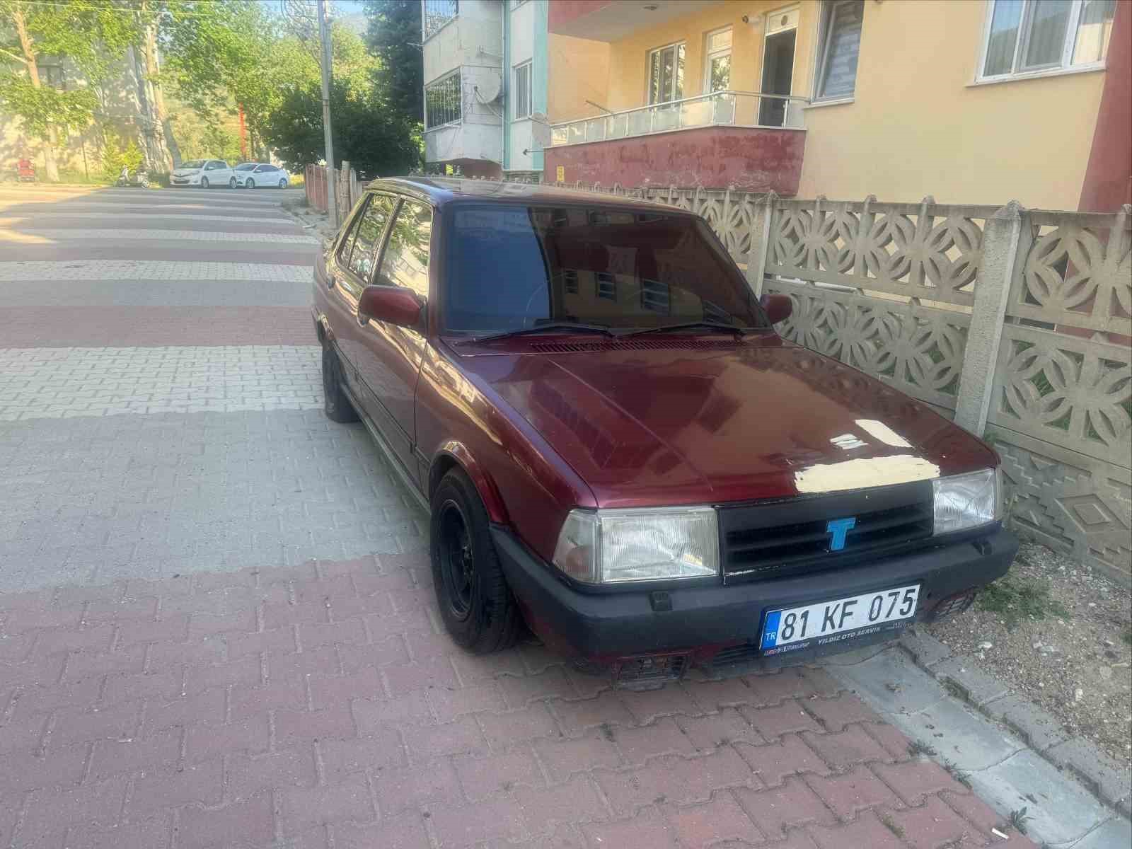 Çalıntı otomobil devriye ekiplerinden kaçamadı
