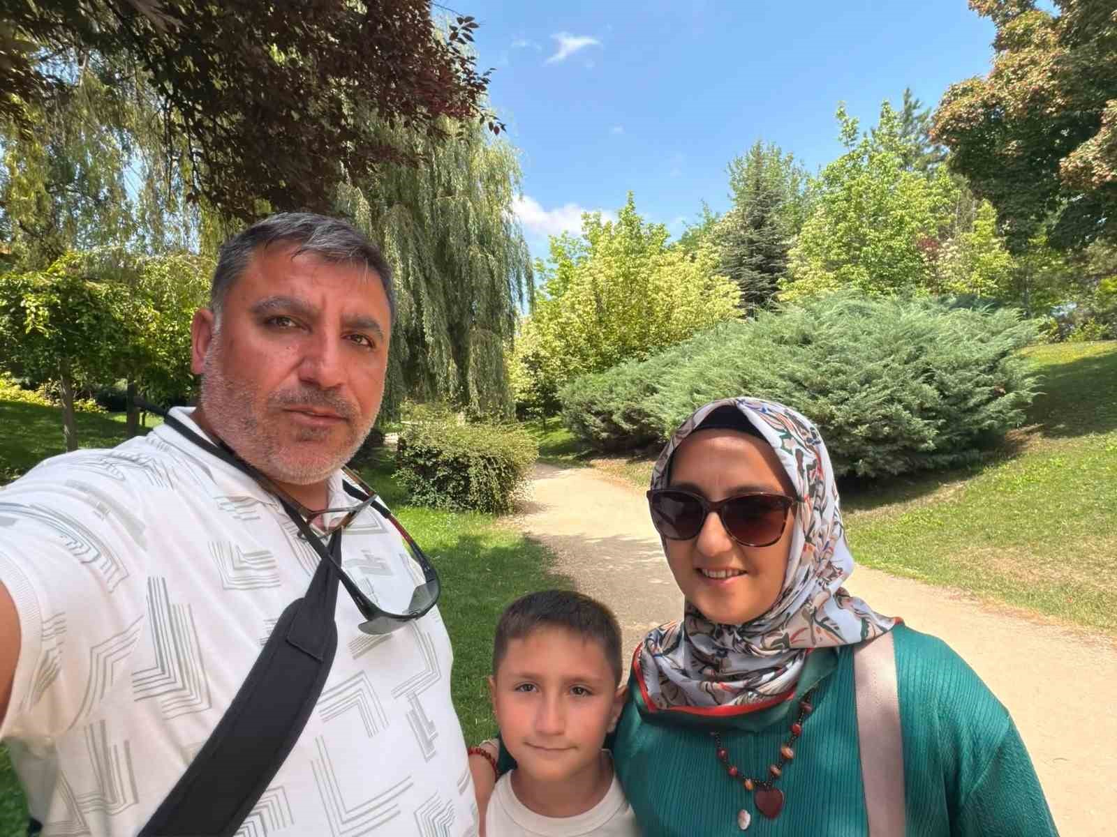 Çanakkale’de böcek ilacından zehirlendiği iddia edilen Yusuf Talha’nın öldüğü olayda 2 şüpheli tutuklandı
