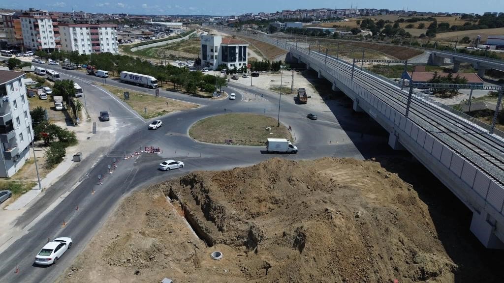 Çerkezköy’de ulaşım için kapsamlı düzenleme: Köprü altındaki sorun çözülüyor

