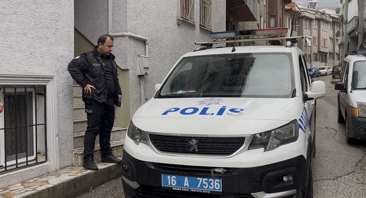 Cezaevinden izinli çıkan 3 arkadaşın gecesi ölümle bitti: 2 kişi gözaltında
