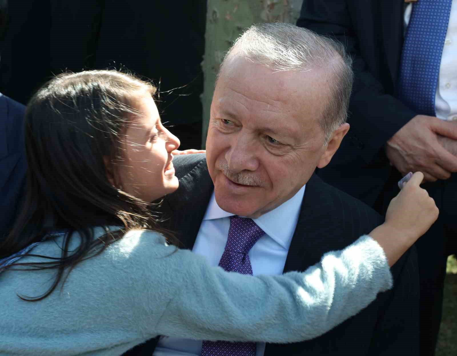 Cumhurbaşkanı Erdoğan, AileFest alanını ziyaret etti
