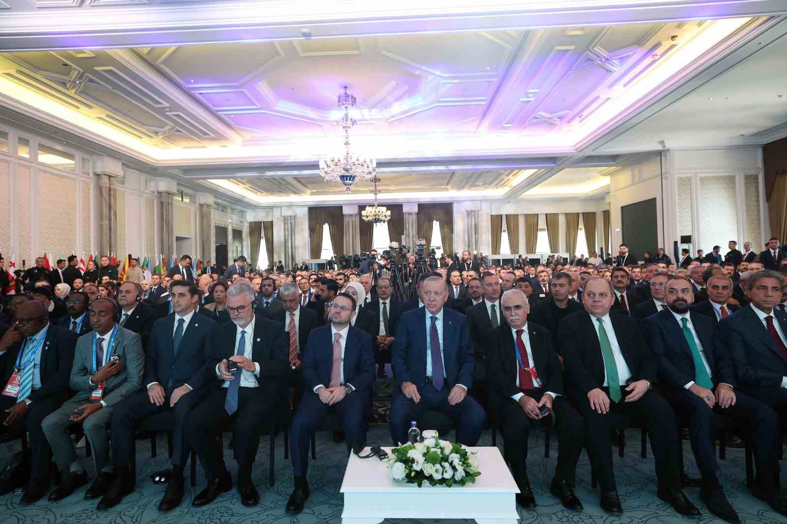 Cumhurbaşkanı Erdoğan: "Gazze, dünyanın en büyük toplama kampına dönüştürüldü"
