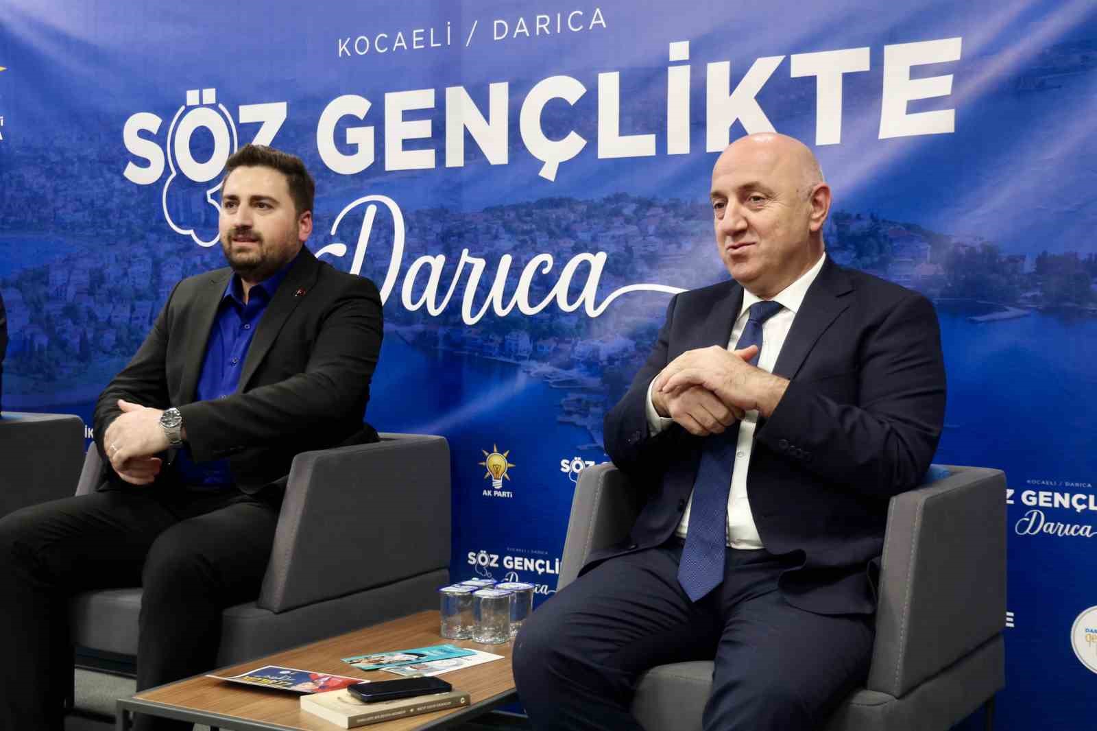 Darıca Belediye Başkanı Bıyık gençlerle buluştu
