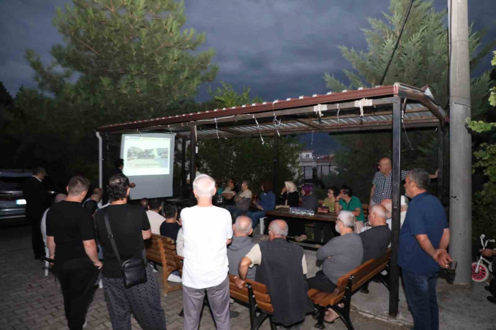 Dönüşüm projesi bölge sakinlerine tüm detaylarıyla anlatılıyor
