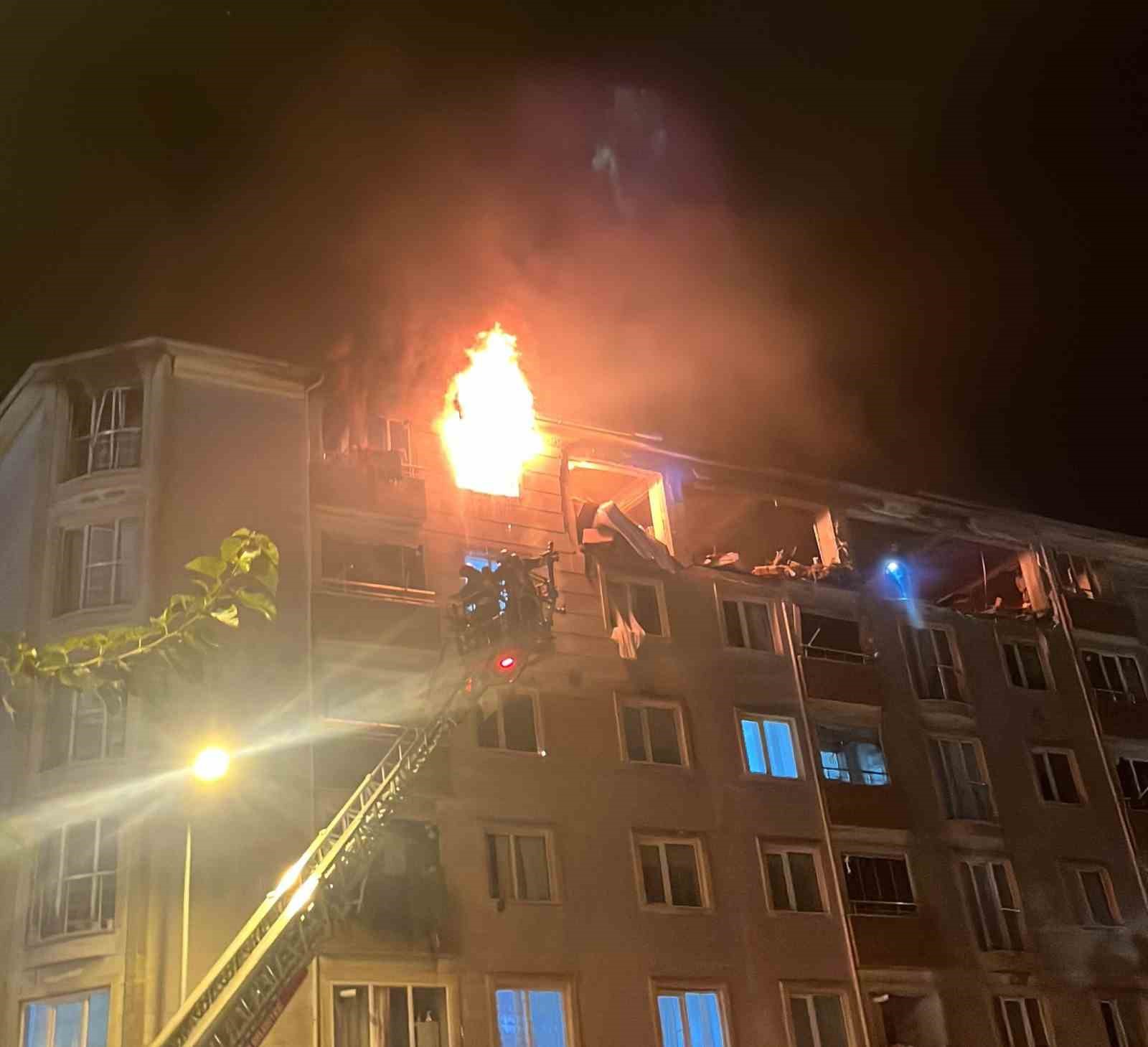 (Düzeltme) Kaymakam Erten: "Patlama büyük ihtimalle doğal gaz kaynaklı"
