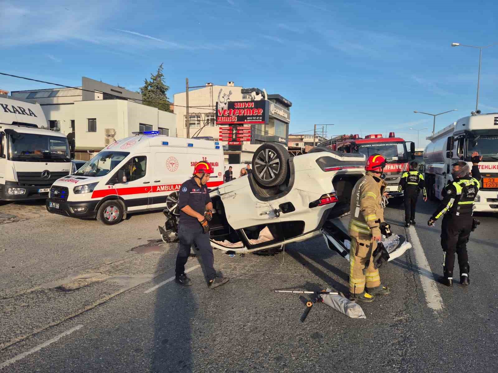 E-5 kara yolunda zincirleme kaza: 2 yaralı
