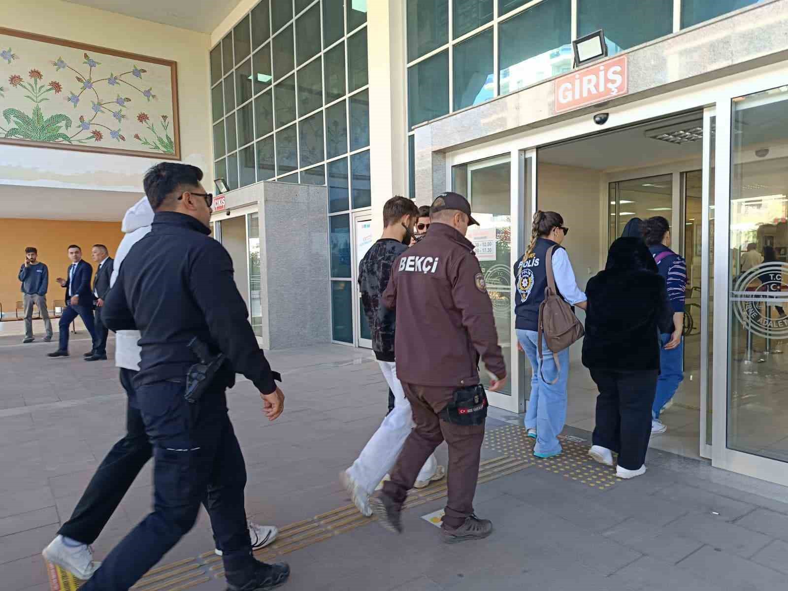 Edirne’de 274 milyon liralık yasa dışı bahis operasyonu: 6 şüpheli tutuklandı

