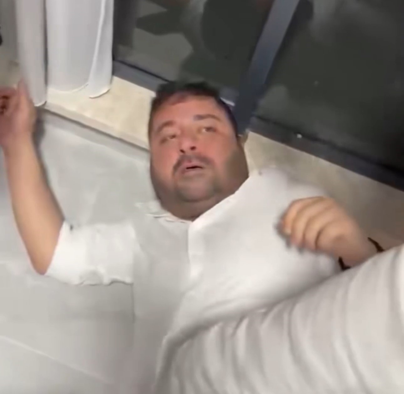 Edirne’de CHP’li milletvekilinin darbedildiği iddia edilen kavgada 3 şüpheli adli kontrolle serbest bırakıldı
