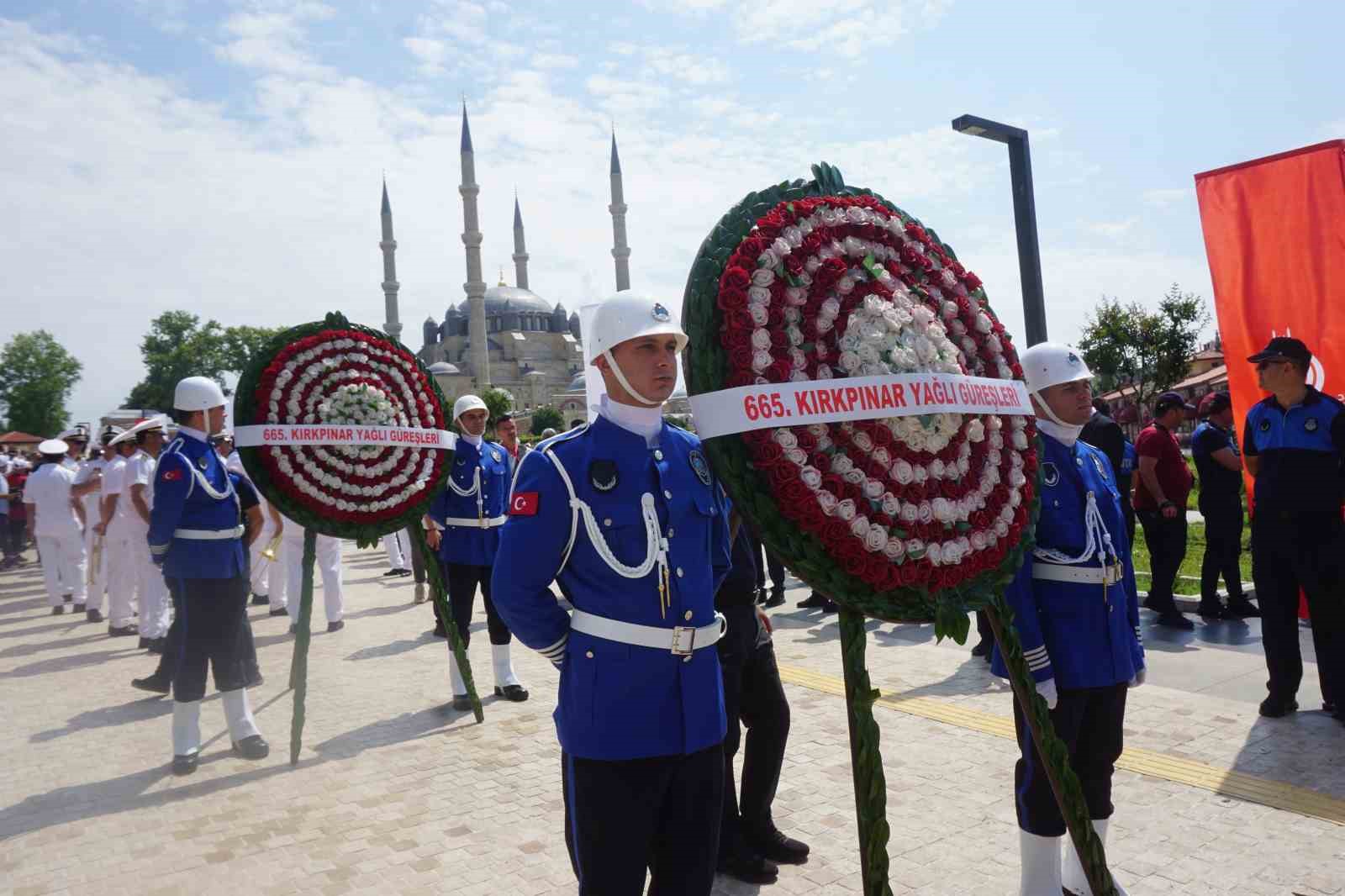 Edirne’de Kırkpınar’ın ağa karşılama geleneği bozulmadı
