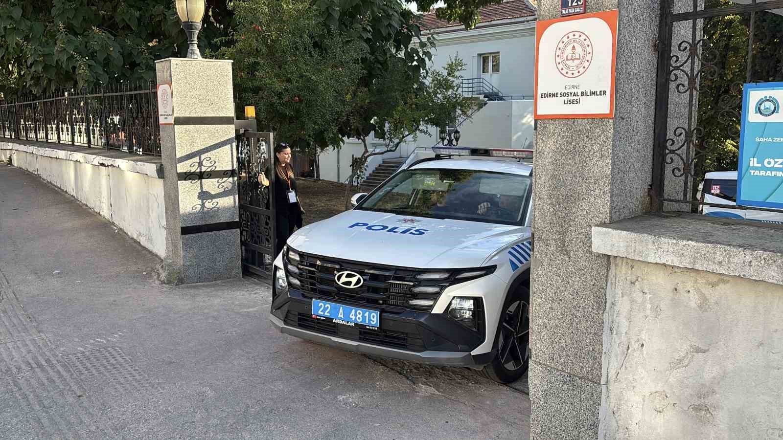 Edirne’de okulda deney sonrası kimyasal koku paniği
