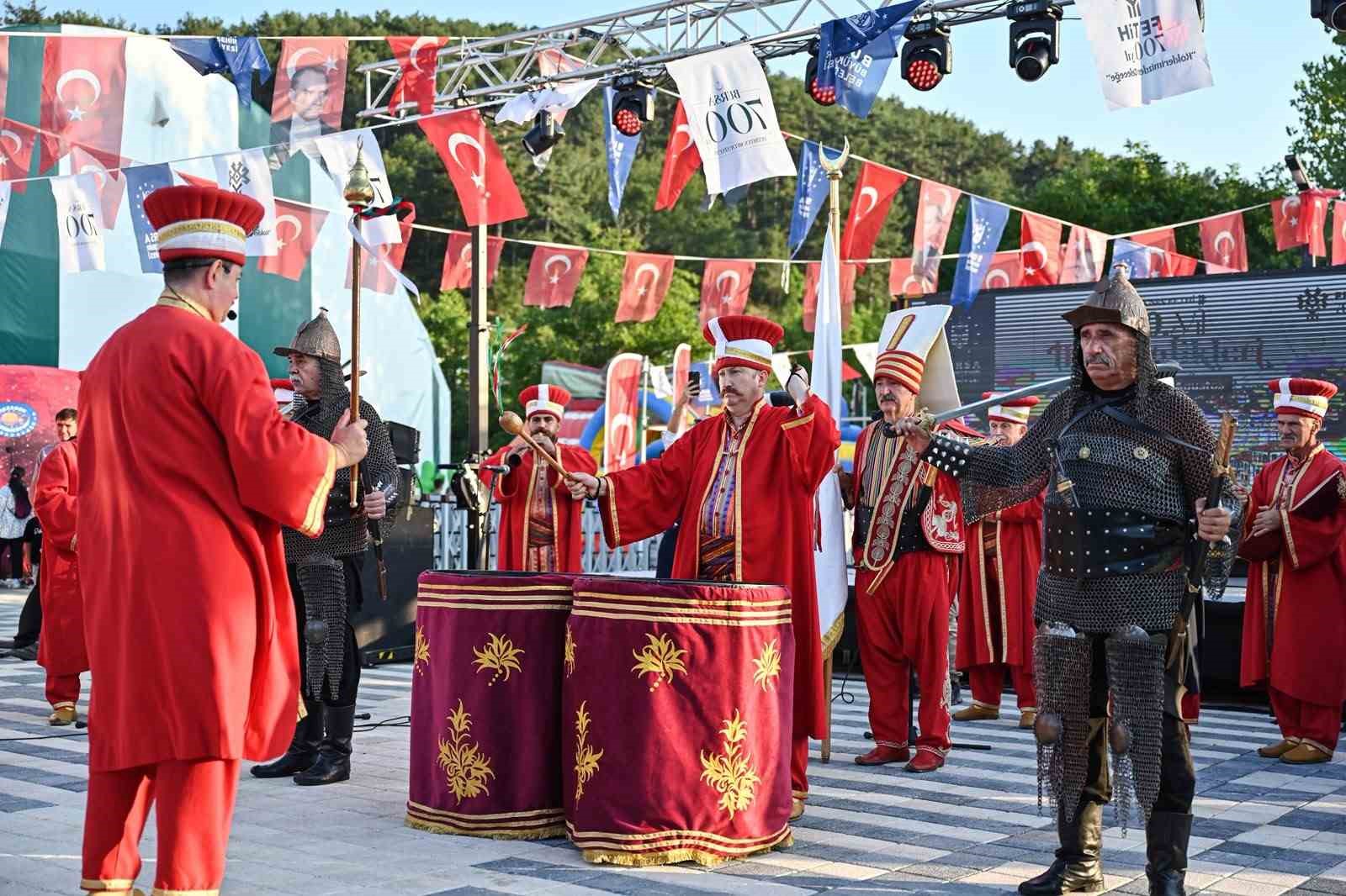 Fetih coşkusu Keles’e taşındı

