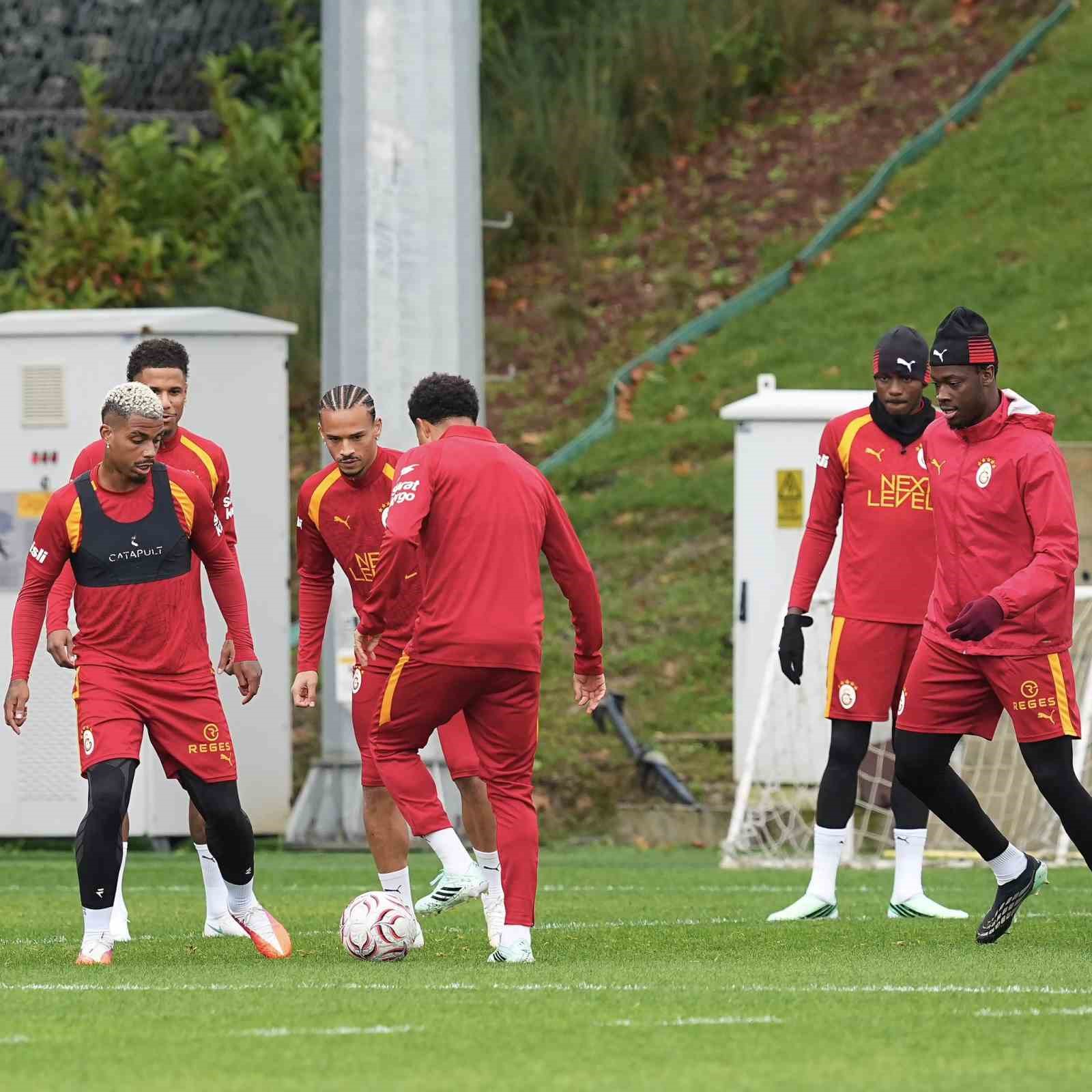 Galatasaray, Gençlerbirliği maçının hazırlıklarını tamamladı
