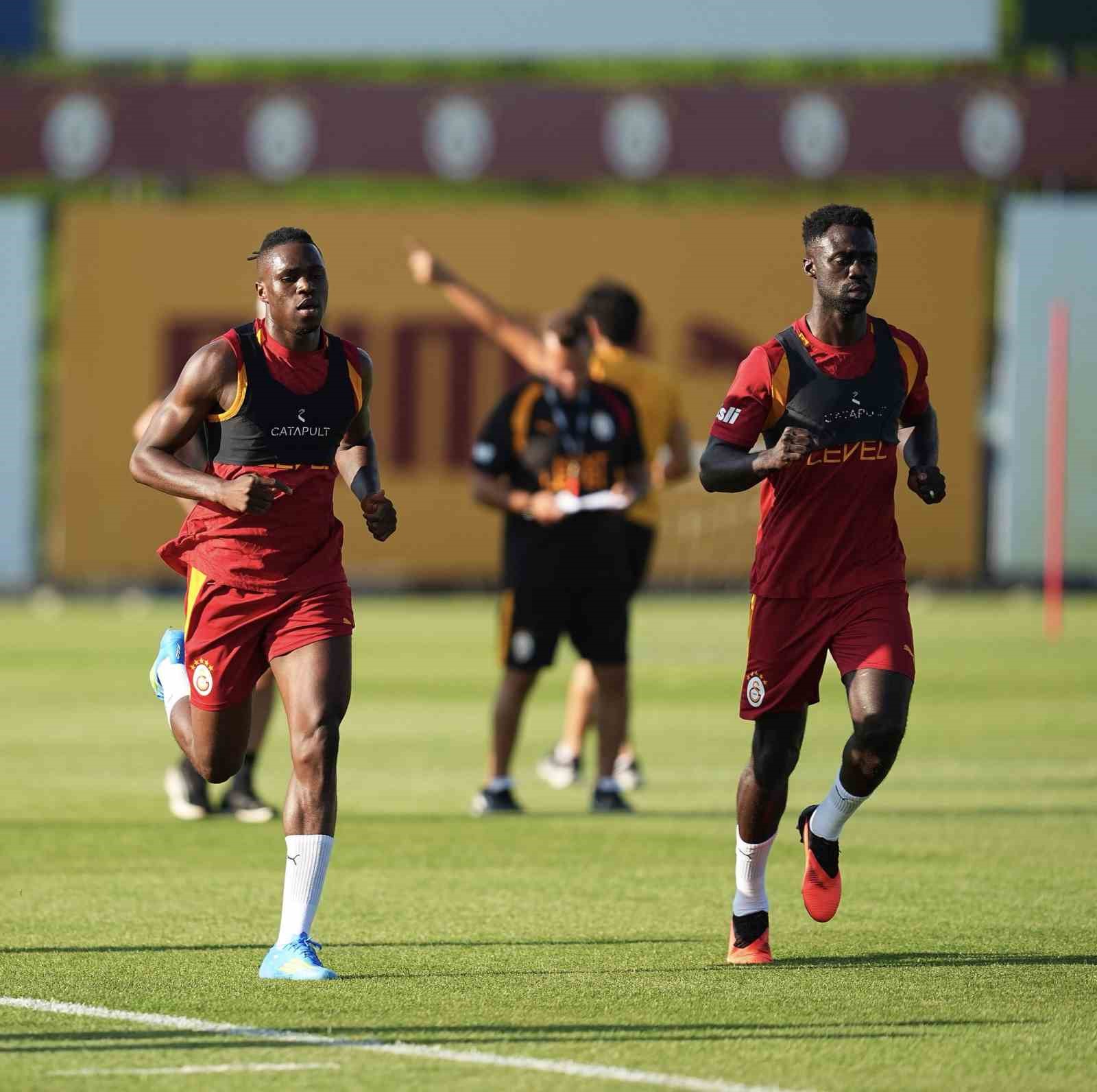 Galatasaray yeni sezon hazırlıklarına devam ediyor
