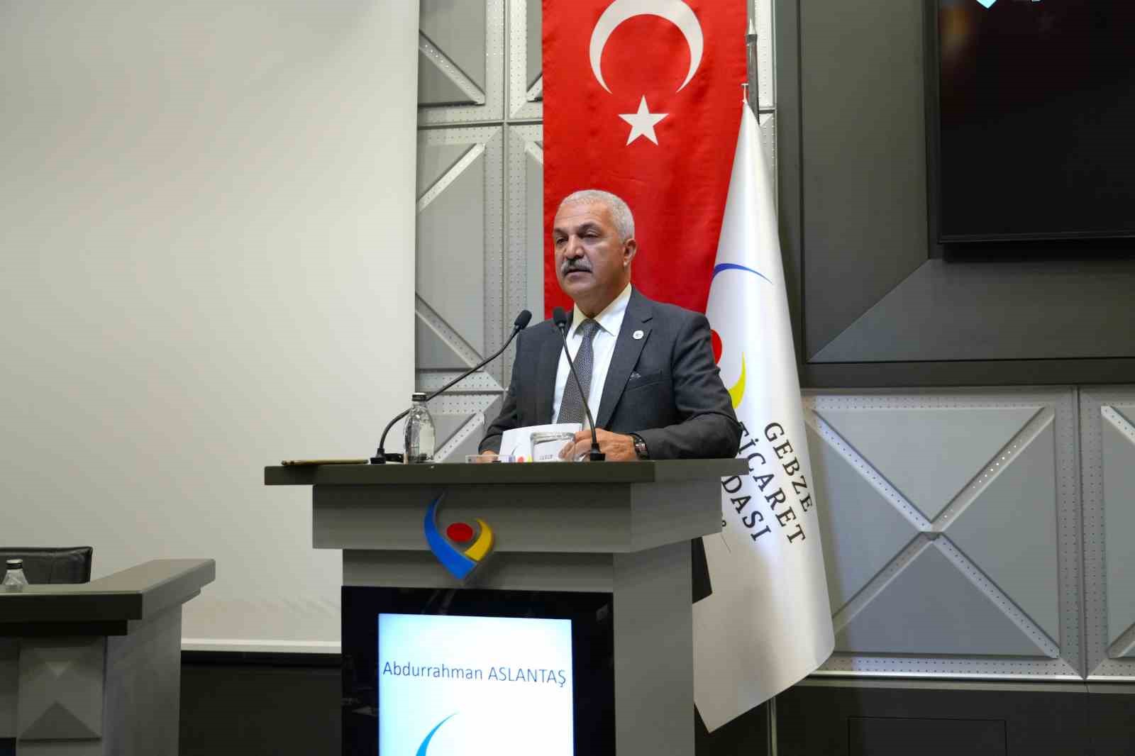 Gebze iş dünyasının rotası ihracat

