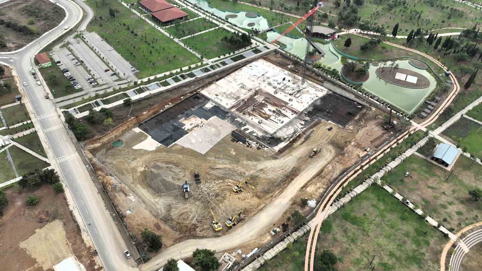 Gebze Millet Bahçesi Camii’nde temel ve betonarme mesaisi

