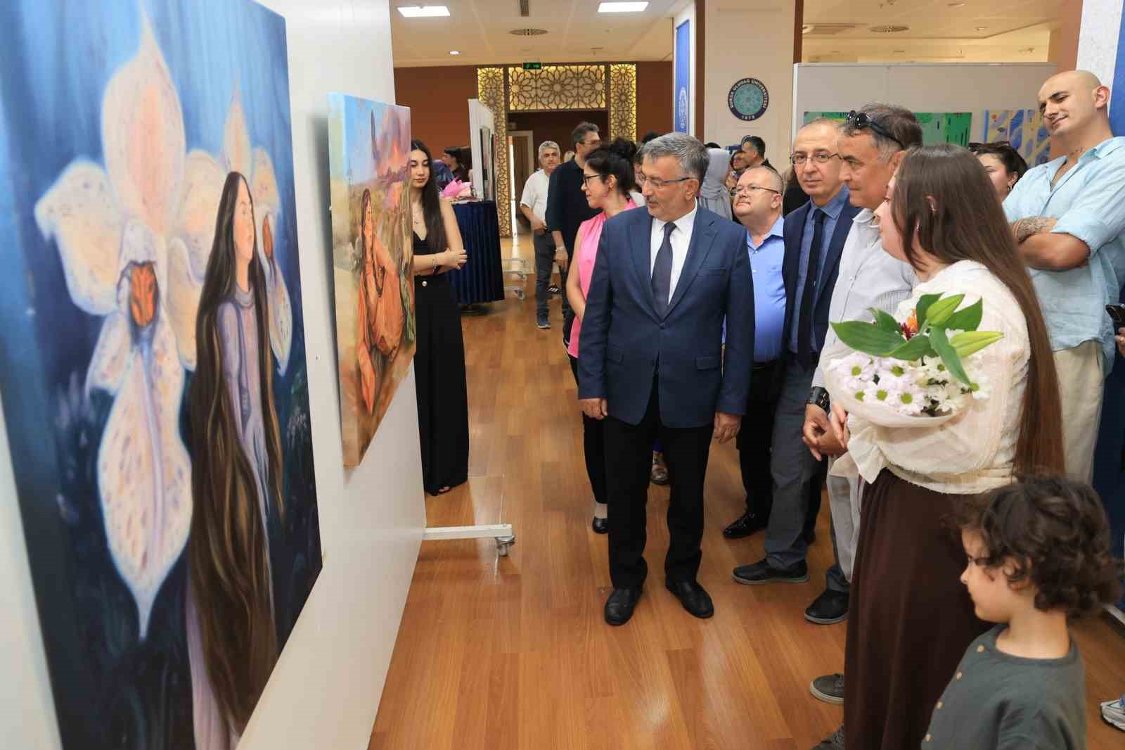 Geleceğin sanatçıları mezuniyet sergisinde buluştu
