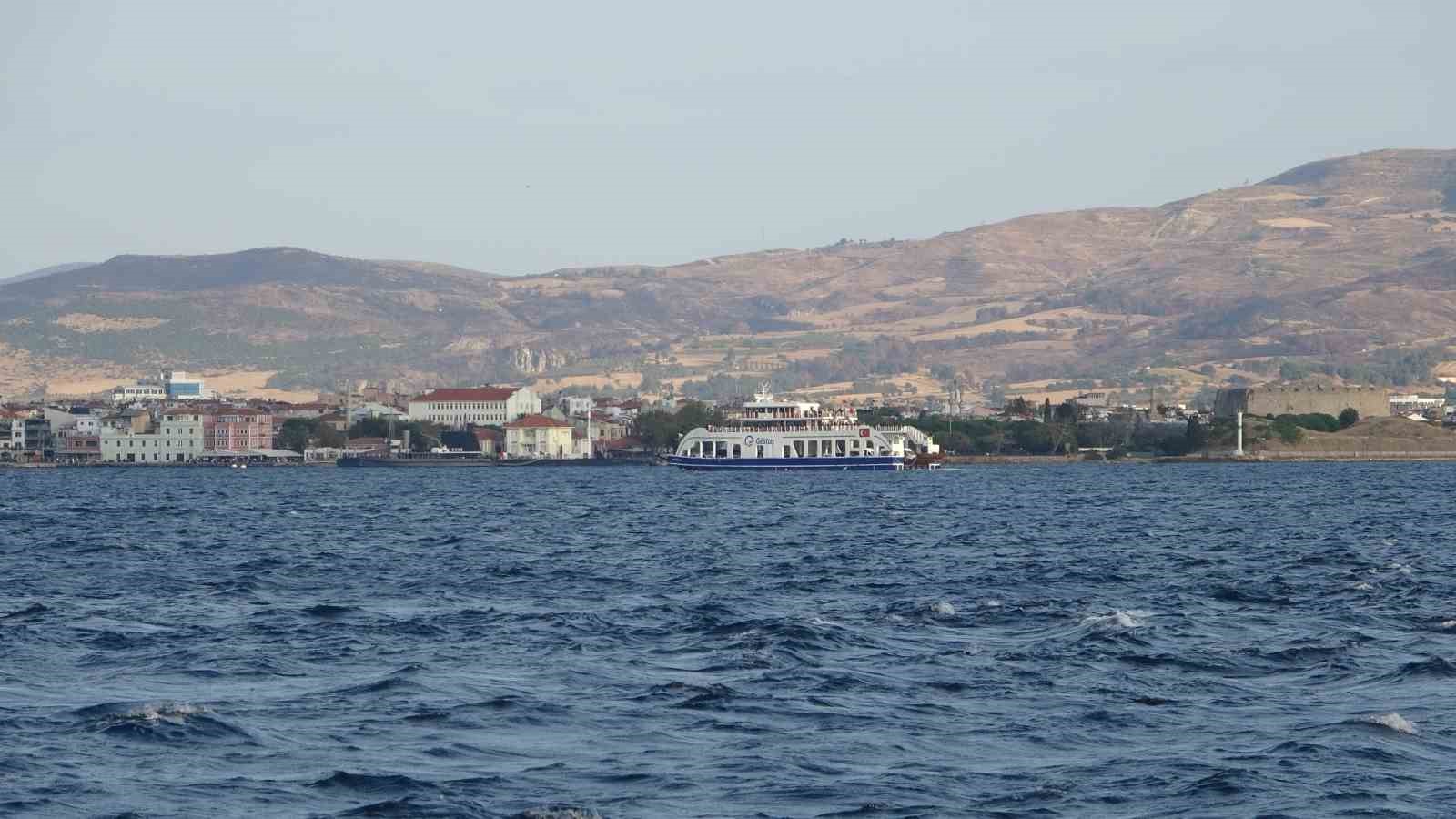 Gökçeada’ya yapılacak bazı feribot seferleri iptal edildi
