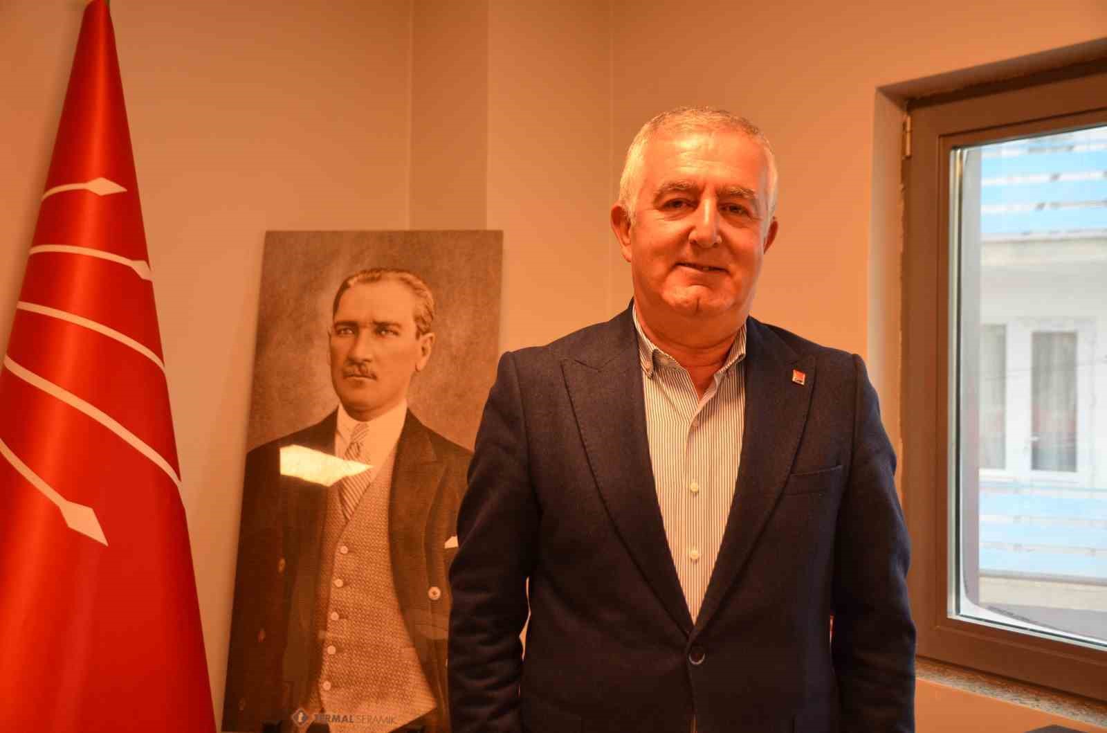 Görevden alınan CHP il başkanları Özgür Özel İrtibat Bürosu açıyor
