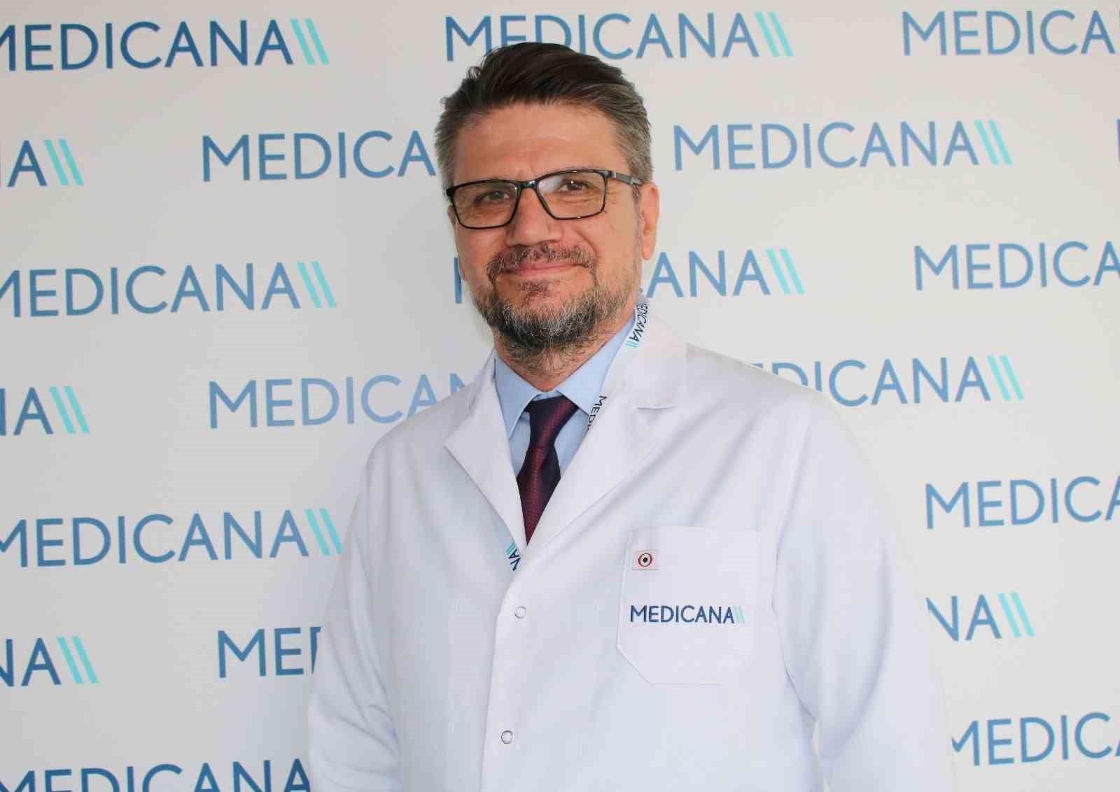 "Güneş kremleri cildi tam olarak korumayabilir"
